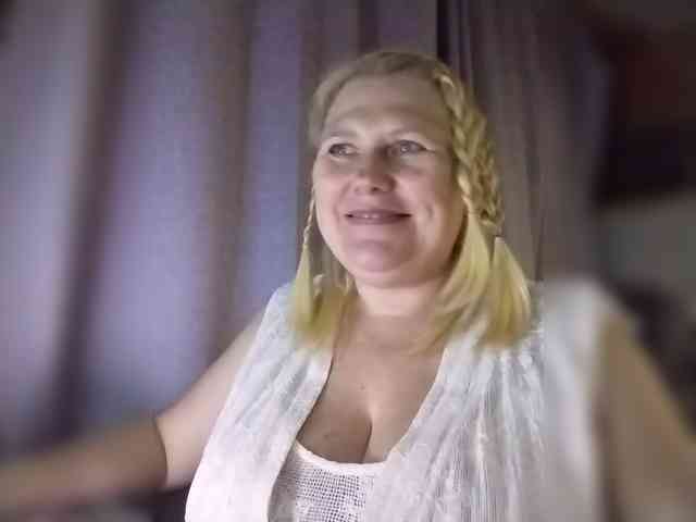 Kristina543210 webcam