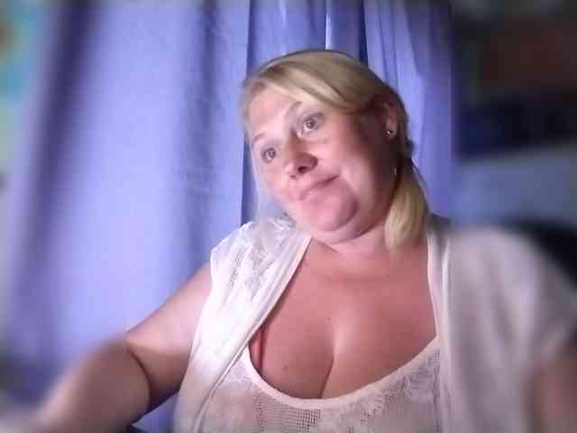 Kristina543210 webcam