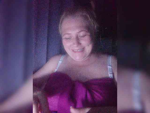 Kristina543210 webcam