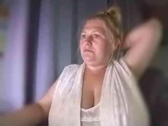 Kristina543210 webcam