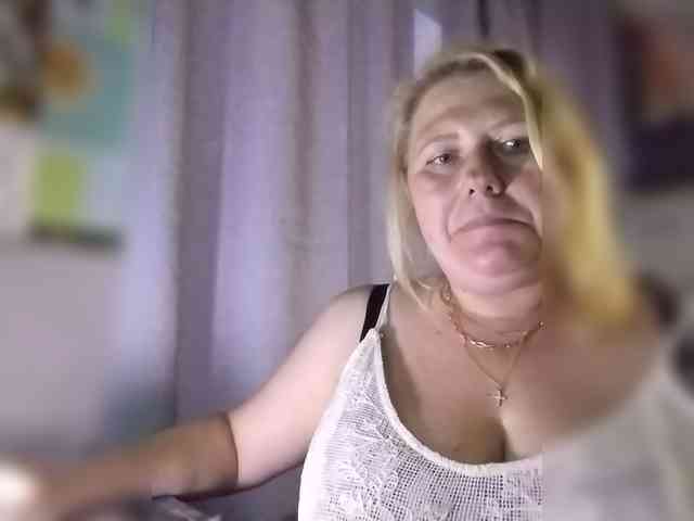 Kristina543210 webcam