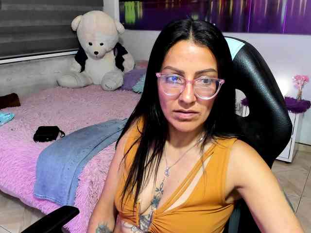 alma-blue webcam