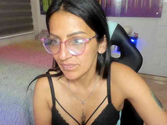 alma-blue webcam