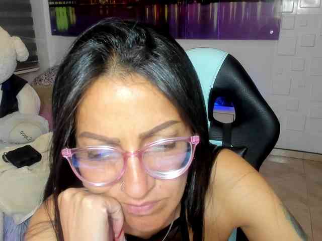 free cam chat Alma-blue