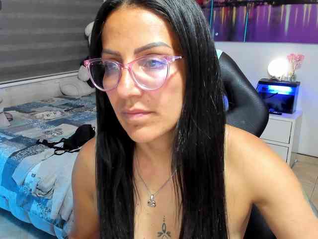 alma-blue webcam