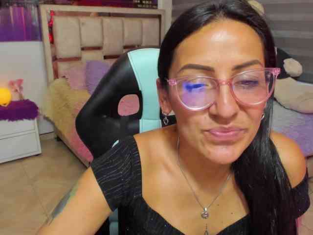 alma-blue webcam