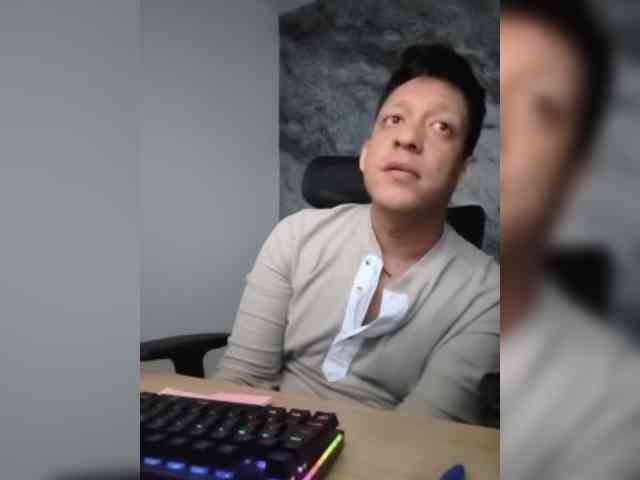 Thomas-v28 Sex Cam Show
