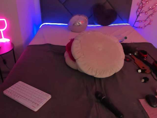 CassieEvans live cam on BongaCams