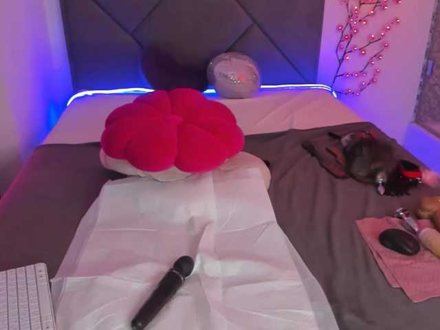 CassieEvans live cam on BongaCams