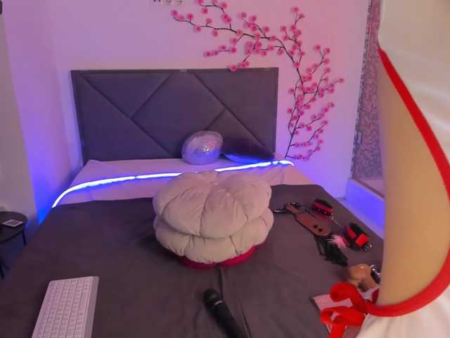 CassieEvans live cam on BongaCams