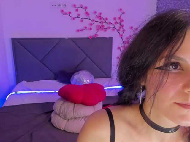 CassieEvans live cam on BongaCams