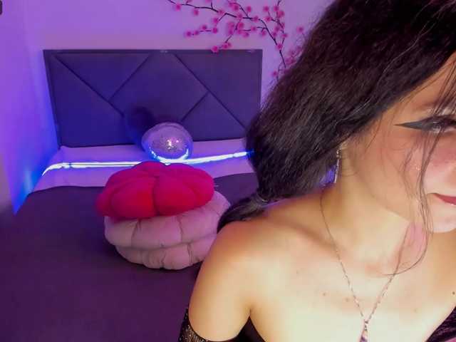 CassieEvans live cam on BongaCams