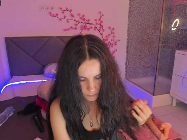 CassieEvans live webcam show
