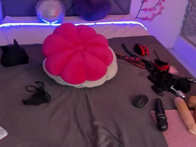 CassieEvans live cam on BongaCams