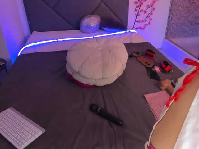 CassieEvans live cam on BongaCams