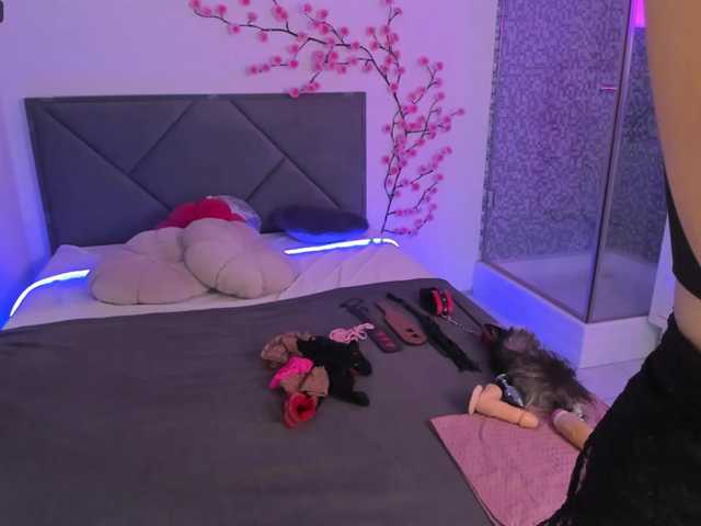 CassieEvans live webcam show