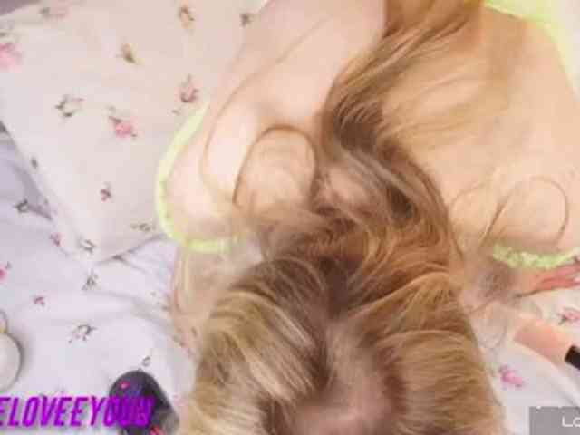 WetHanna webcam