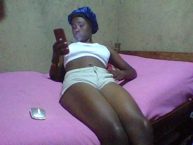 sexydiva22 live cam on BongaCams