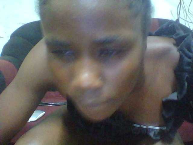 sexydiva22 live cam on BongaCams