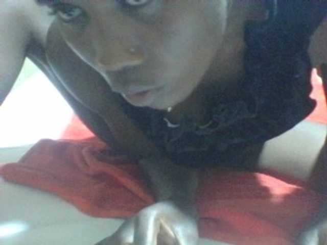 sexydiva22 live cam on BongaCams