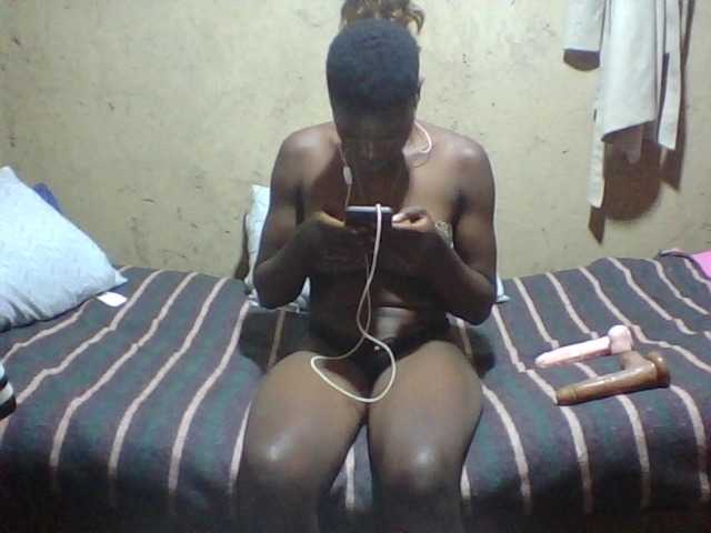 sexydiva22 live cam on BongaCams