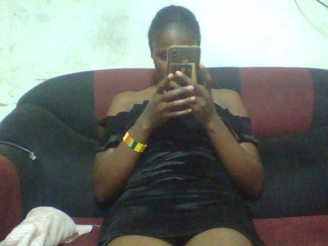 sexydiva22 live cam on BongaCams