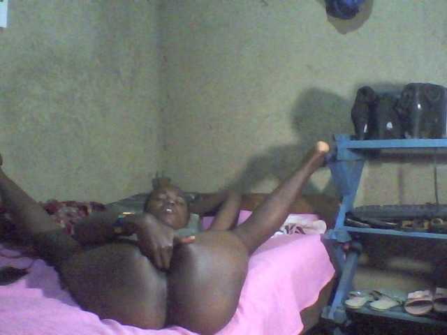 sexydiva22 live cam on BongaCams