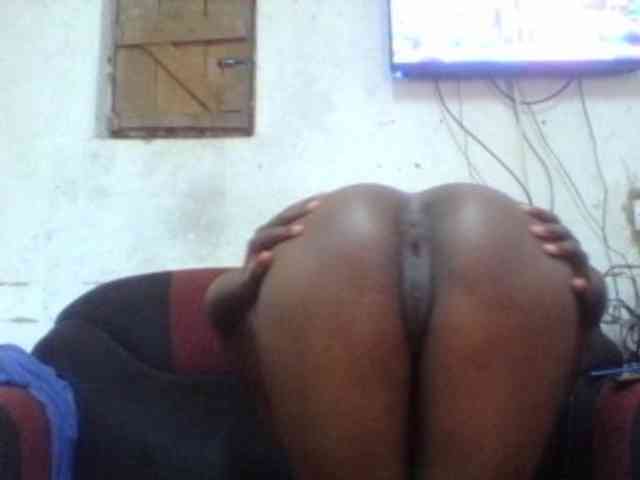 queencharry22 webcam