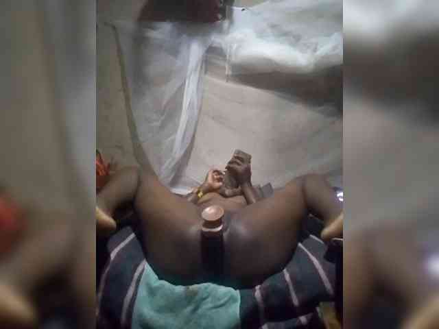 queencharry22 webcam