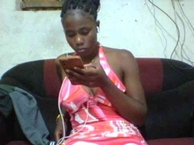 queencharry22 webcam