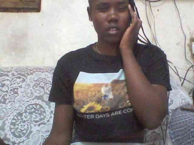 queencharry22 webcam