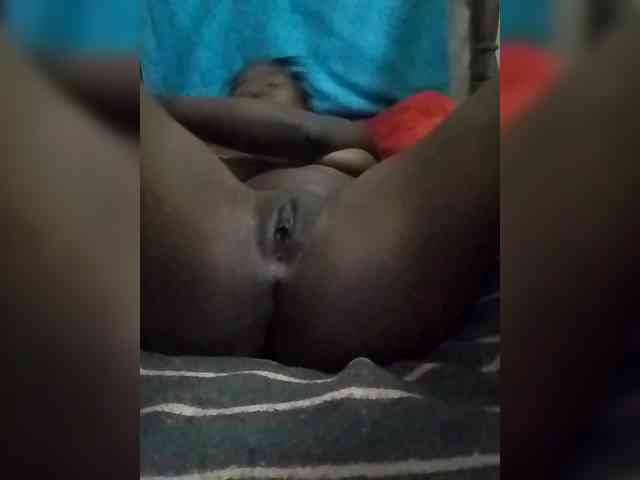 queencharry22 webcam