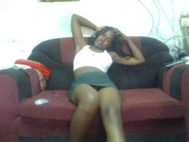 queencharry22 webcam