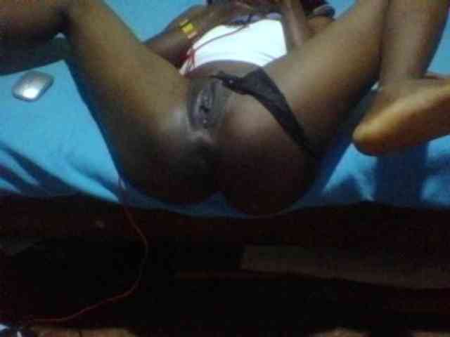 queencharry22 webcam