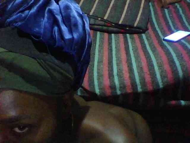 queencharry22 webcam