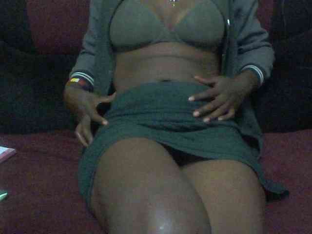 queencharry22 webcam