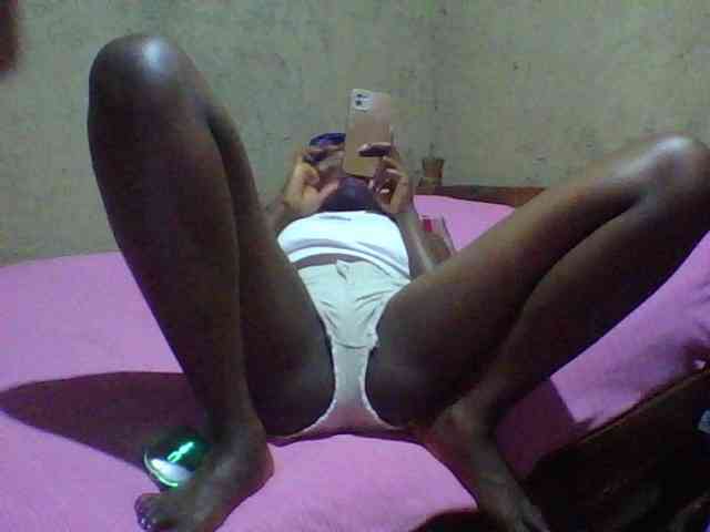 queencharry22 webcam
