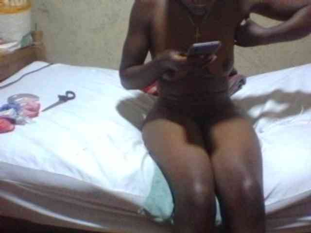 queencharry22 webcam