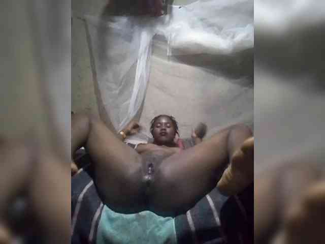 queencharry22 webcam