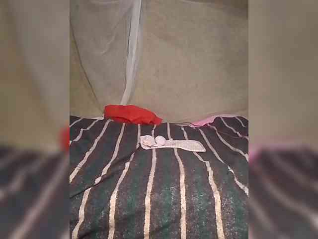 queencharry22 webcam