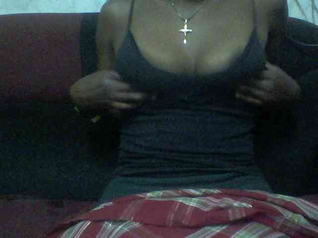 queencharry22 webcam