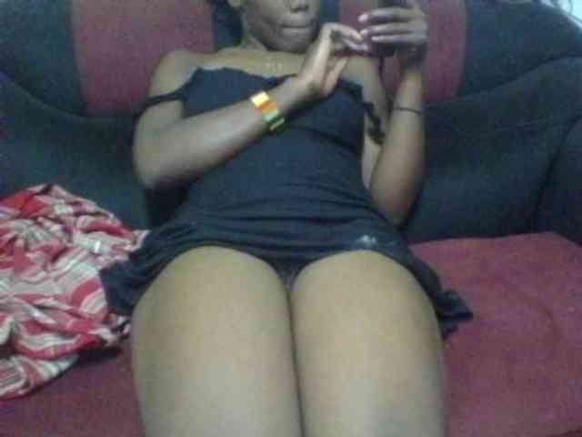 queencharry22 webcam