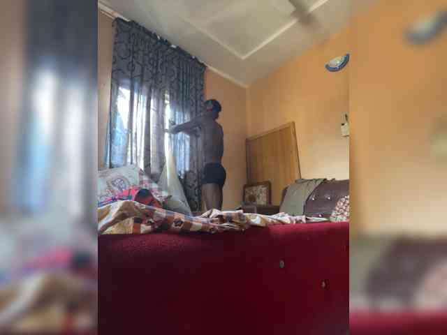 FreakyDickin1