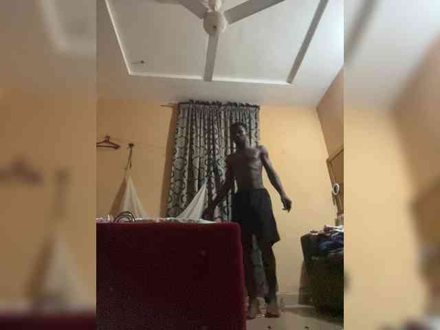 FreakyDickin1