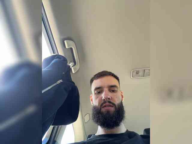 NickolasG