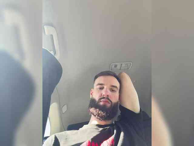 NickolasG