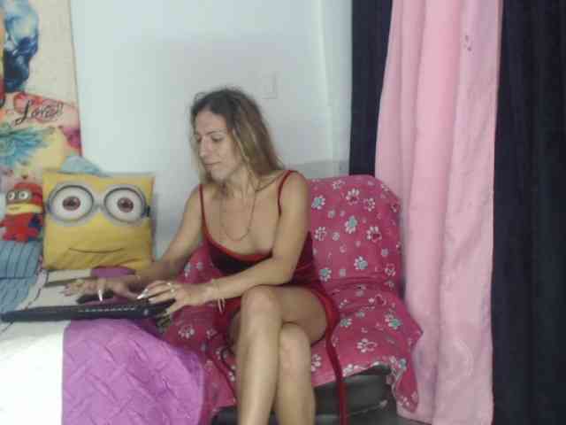 aleera-star98