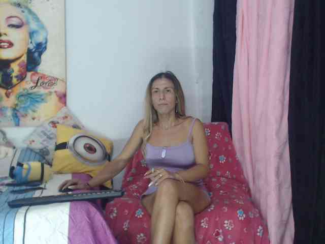 aleera-star98