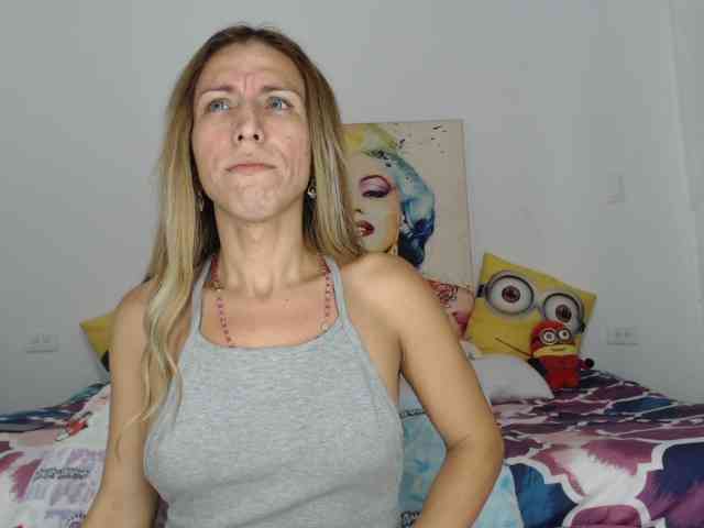 aleera-star98 Sex Cam Show