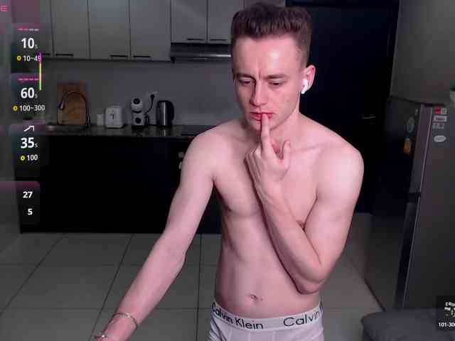 vch69- Sex Cam Show